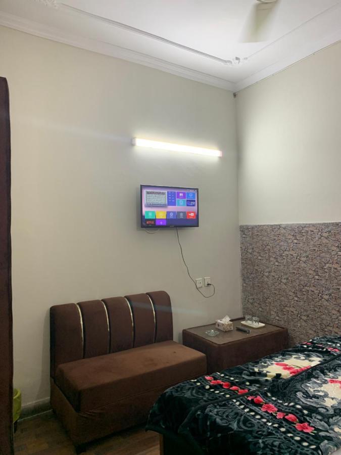 Eden Plus Executive Hotel Lahor Dış mekan fotoğraf