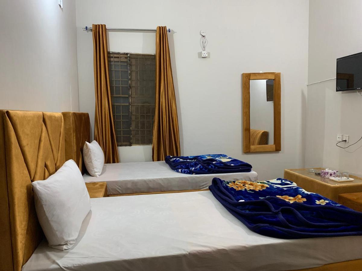 Eden Plus Executive Hotel Lahor Dış mekan fotoğraf